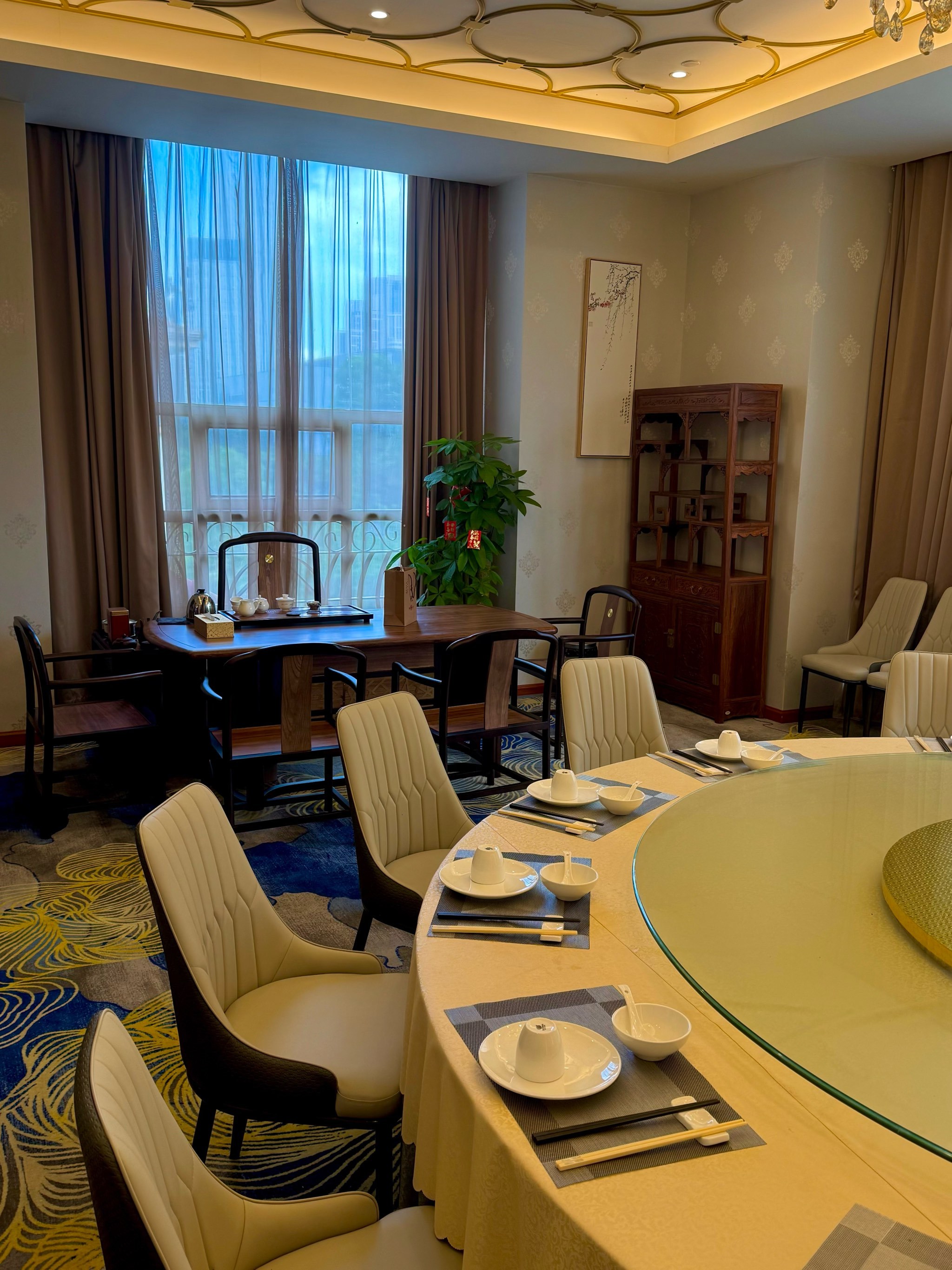 附近团购菜单:如何利用本地优惠找到最划算的美食选择